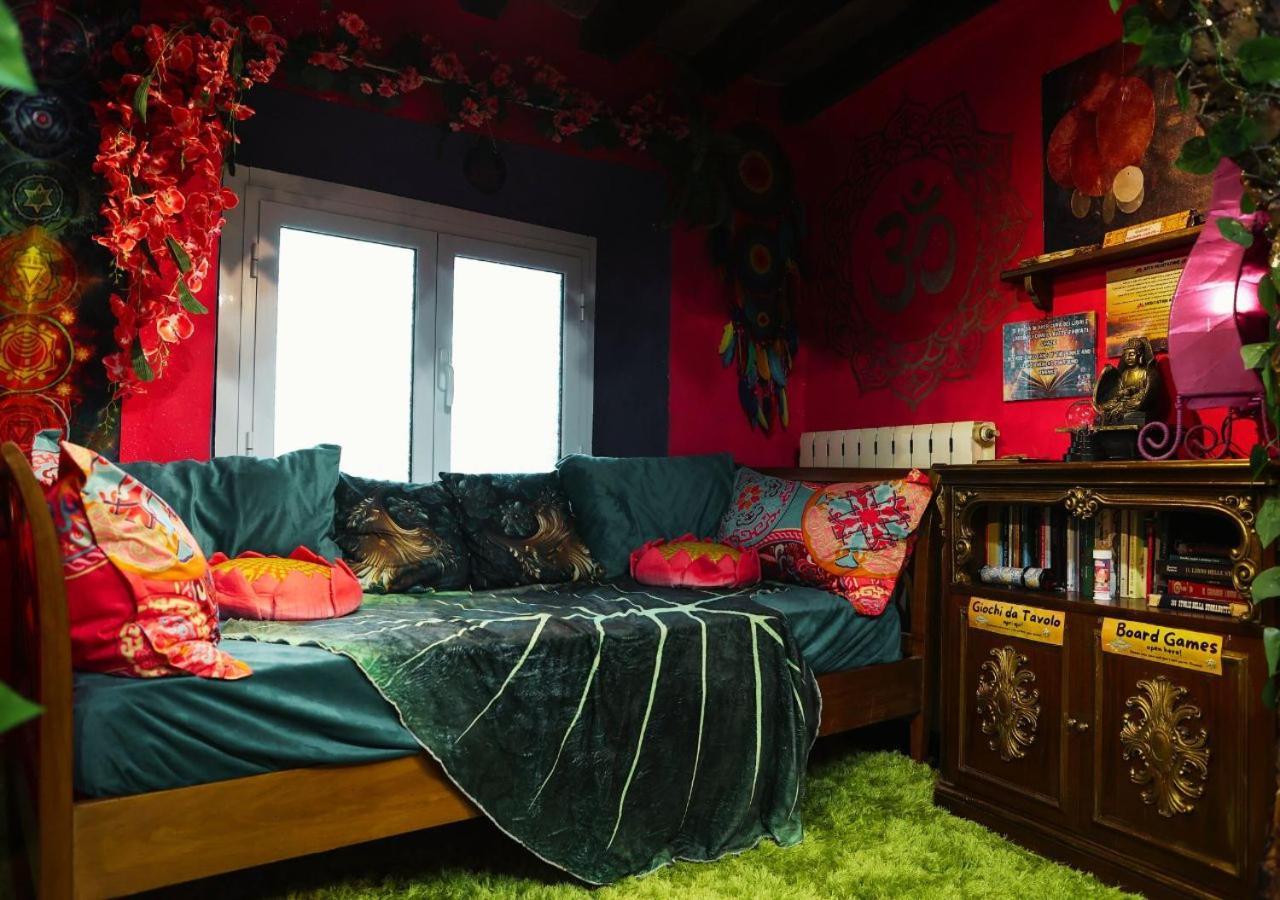 La Casa Di Strega Euphoria - Casa Vacanza Tra Arte E Magia Вітербо Екстер'єр фото